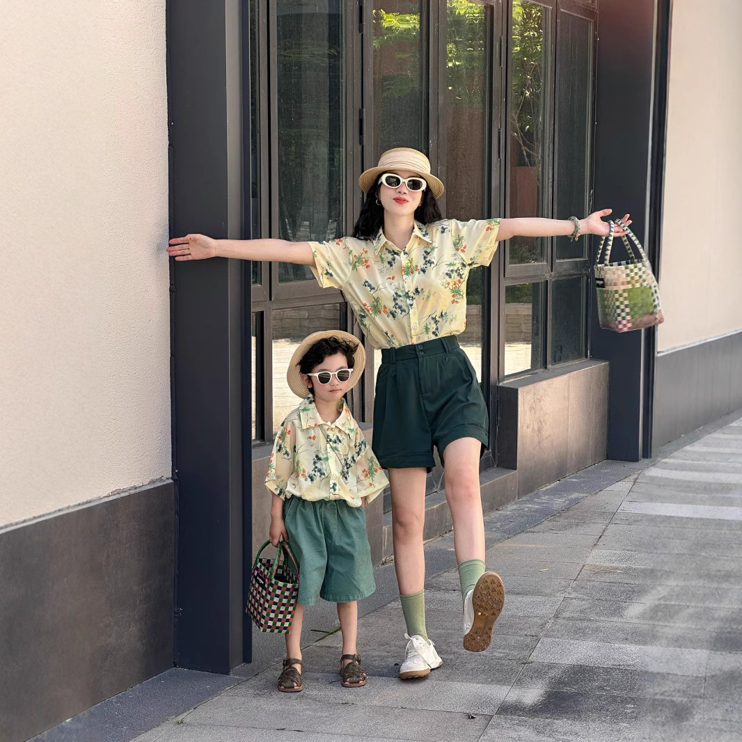 家族旅行 親子 花柄シャツ ママ パパと娘 同じビーチトップ - Plant Parent T Shirt のレビューと価格